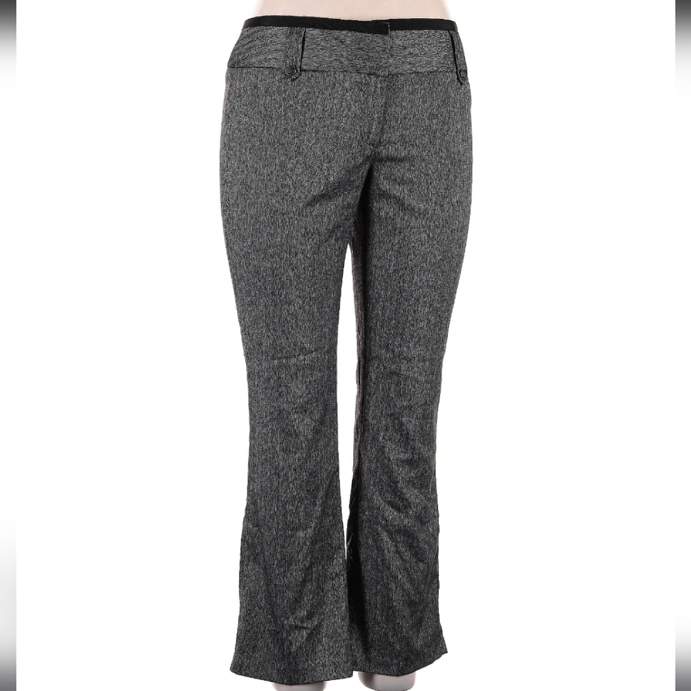 Maurices Juniors' Low Rise Micro Flare Pants Size 11/12 S